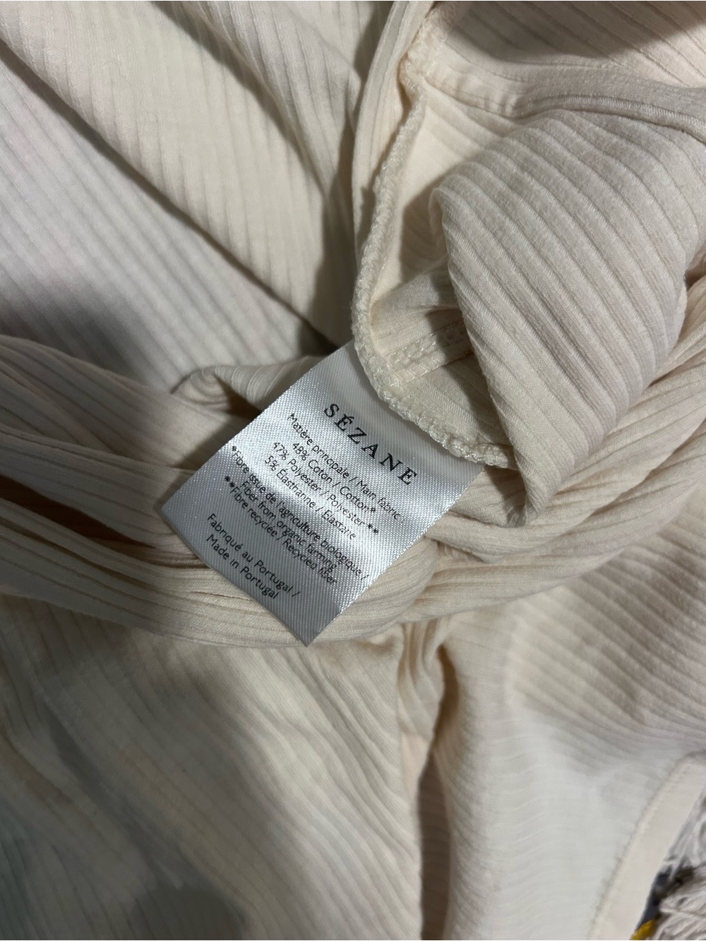 SEZANE CARO RIBBED TWIST DETAIL TOP - Picture 7 of 7